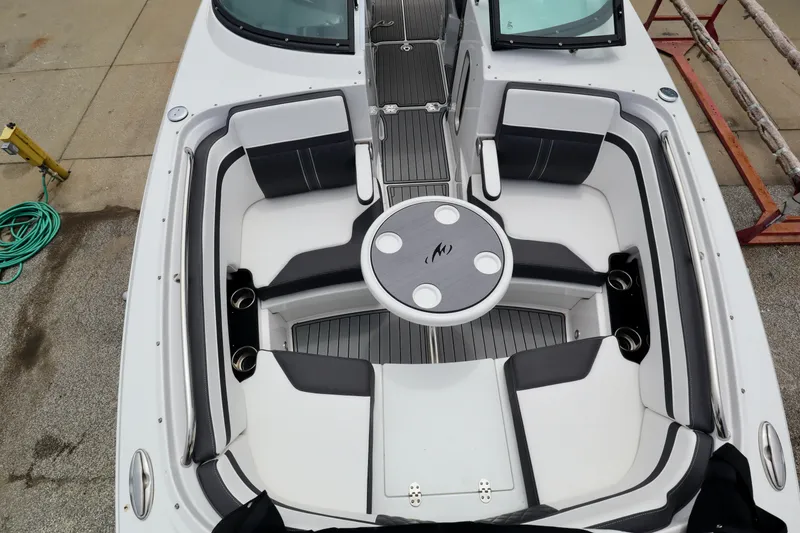 Slide: The Image of Monterey M6 2023 - 6