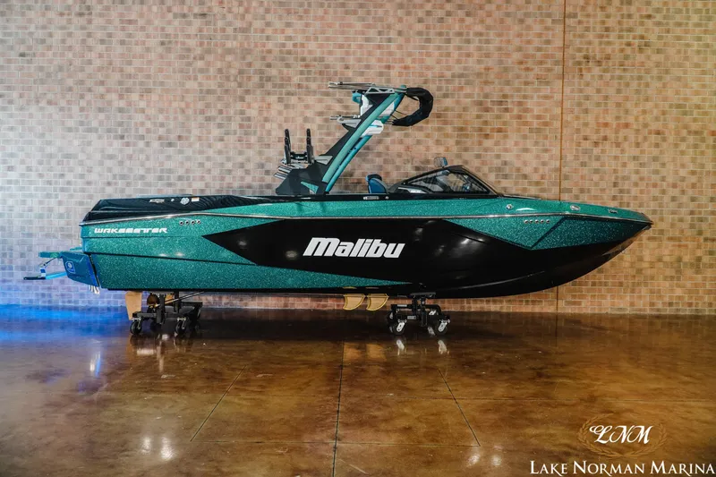 The Image of Malibu Wakesetter 23 LSV 2025 - 1