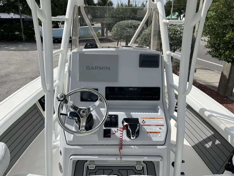 Slide: The Image of Pathfinder 2400 Open 2024 - 11