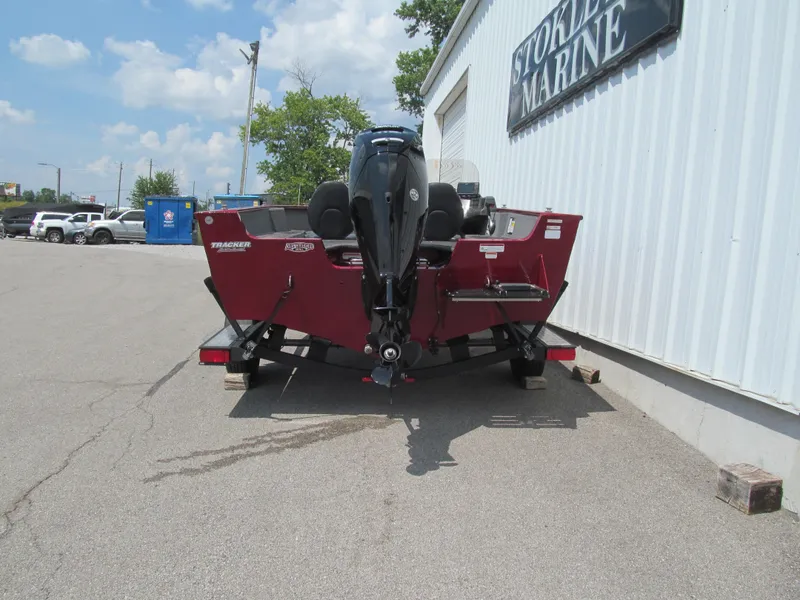 Slide: The Image of 2020 Tracker Pro Guide V-175 SC boat parked outside Stokley's Marine. - 4