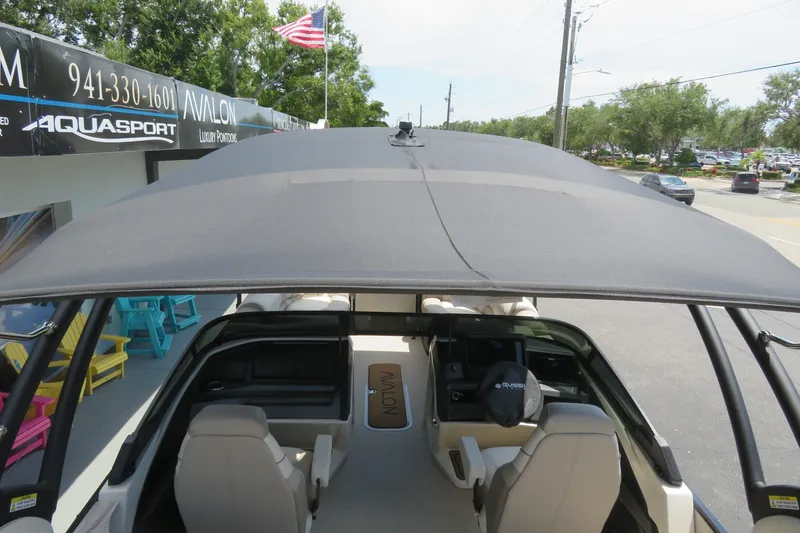 Slide: The Image of Heavy-duty power steering pump in Avalon Excalibur LTD Elite Windshield, 2026 model. - 67