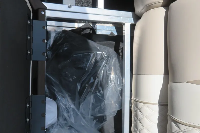 Slide: The Image of Black rectangular panel on wall, Avalon Excalibur LTD Elite Windshield 2026. - 34