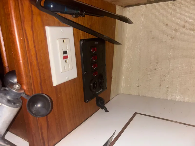 Slide: The Image of Holby Tripp 1987 - 62