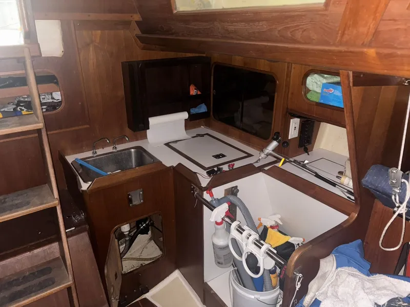 Slide: The Image of Holby Tripp 1987 - 63