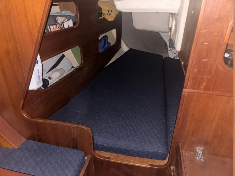 Slide: The Image of Holby Tripp 1987 - 80