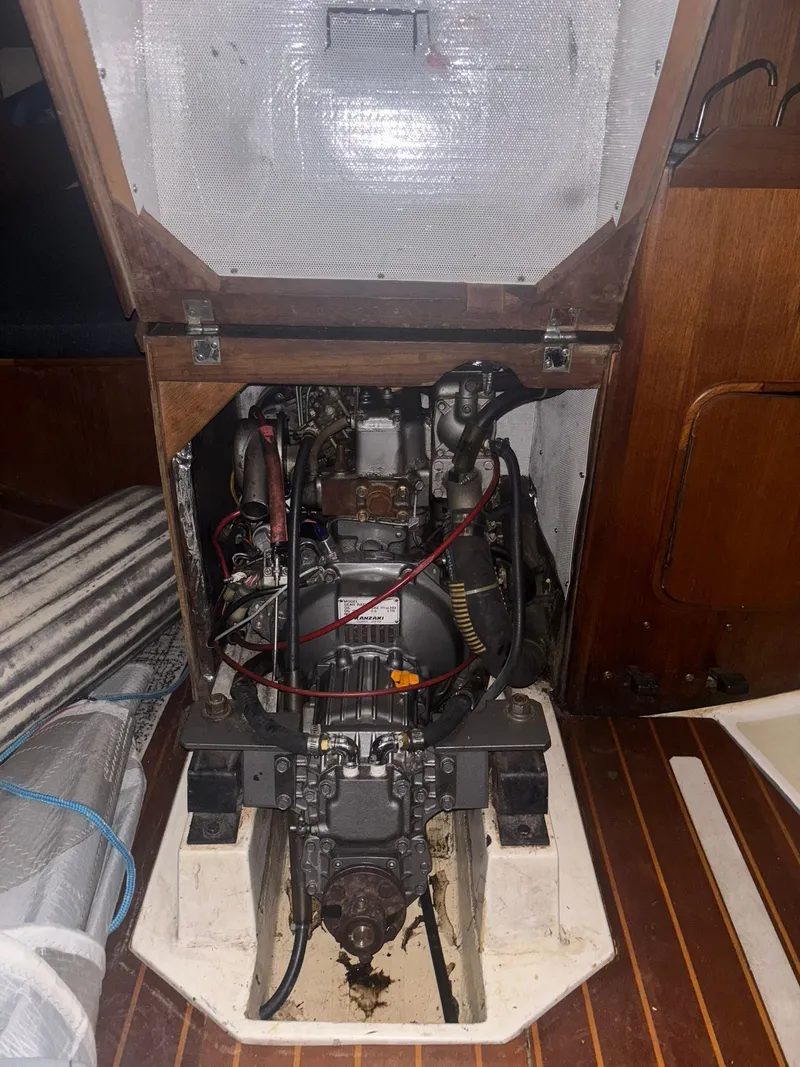 Slide: The Image of Holby Tripp 1987 - 82