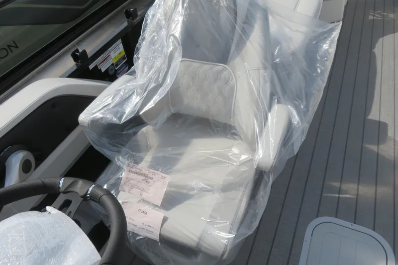 Slide: The Image of Luxury boat seat wrapped in plastic on Avalon 2385 LSZ Quad Lounger, 2026 model. - 21