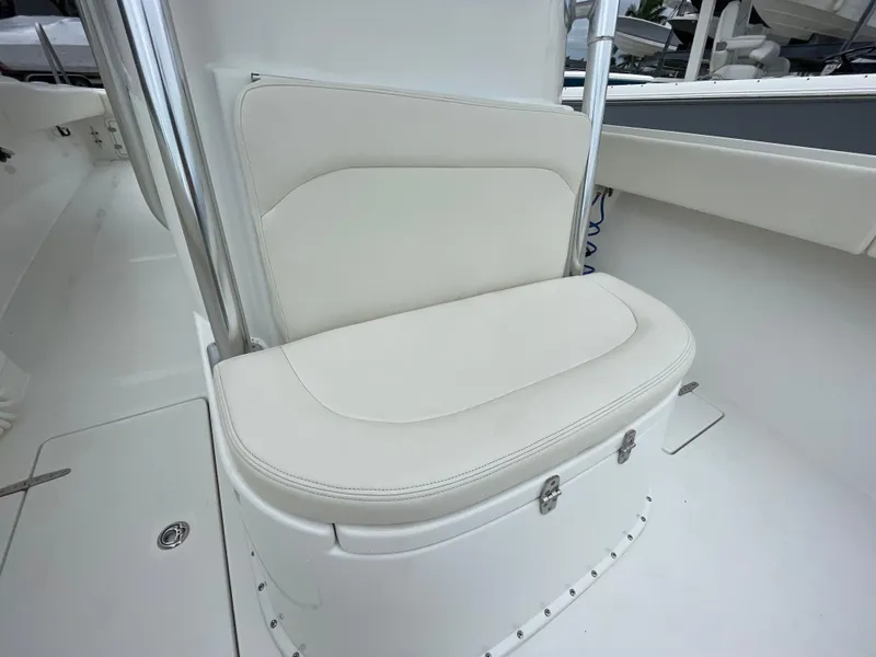 Slide: The Image of Venture 34 Tournament 2000 boat seat, white upholstery, sleek design. - 29