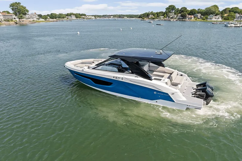 Slide: The Image of Cruisers 34 GLS OB 2026 - 76