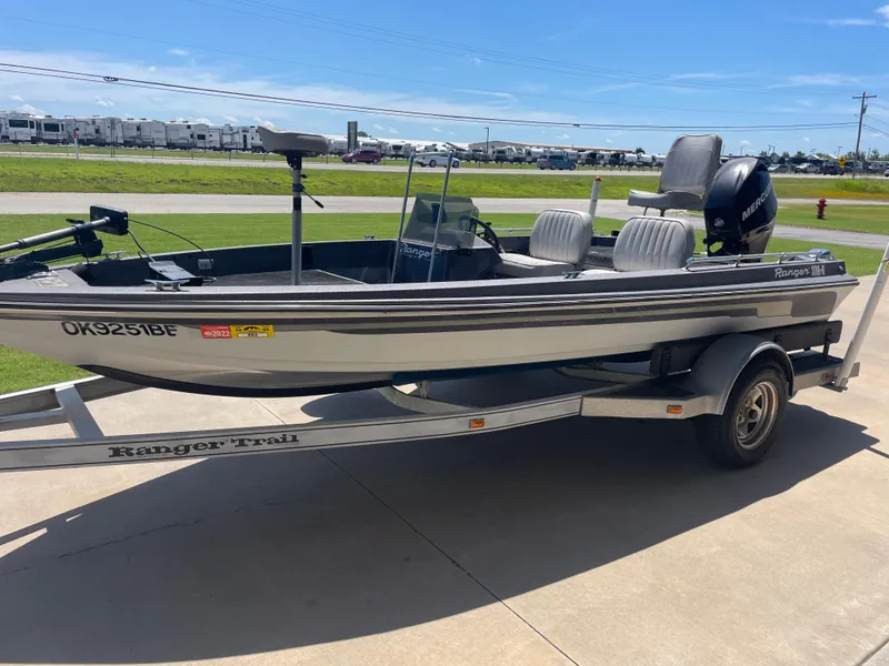 Ranger 330-v 1982 for Sale | MarineSource
