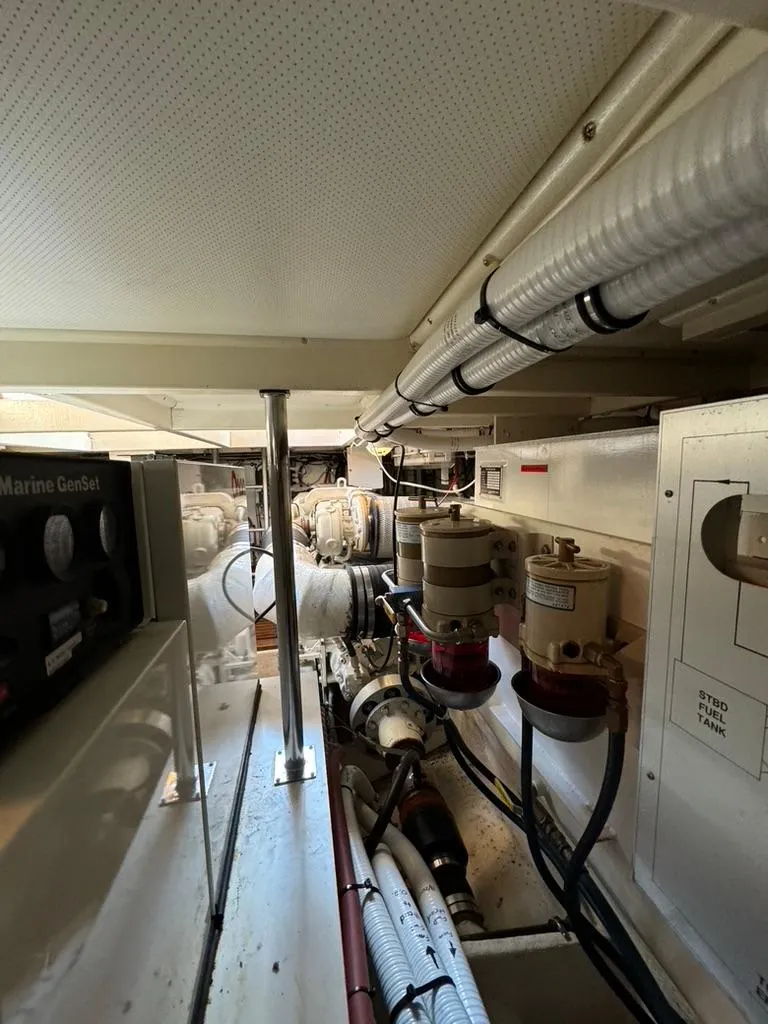 Slide: The Image of Grand Banks 42 Motoryacht 1999 - 61