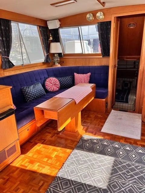 Slide: The Image of Grand Banks 42 Motoryacht 1999 - 76