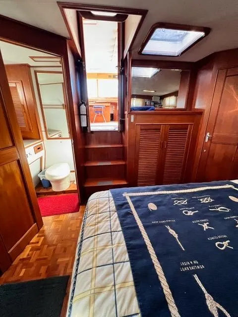 Slide: The Image of Grand Banks 42 Motoryacht 1999 - 81