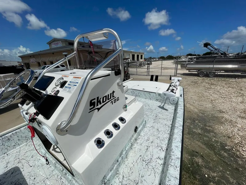 Slide: The Image of Dargel 186 Skout 2019 - 24