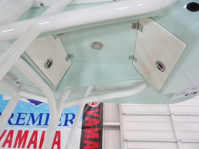 Slide: The Image of Pathfinder 2500 Hybrid 2025 - 22