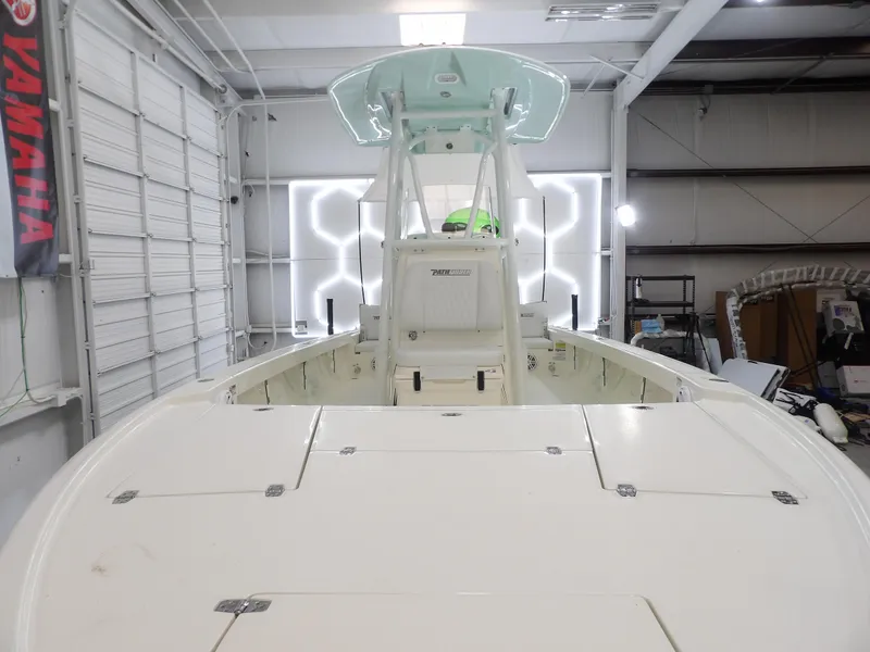 Slide: The Image of Pathfinder 2500 Hybrid 2025 - 9