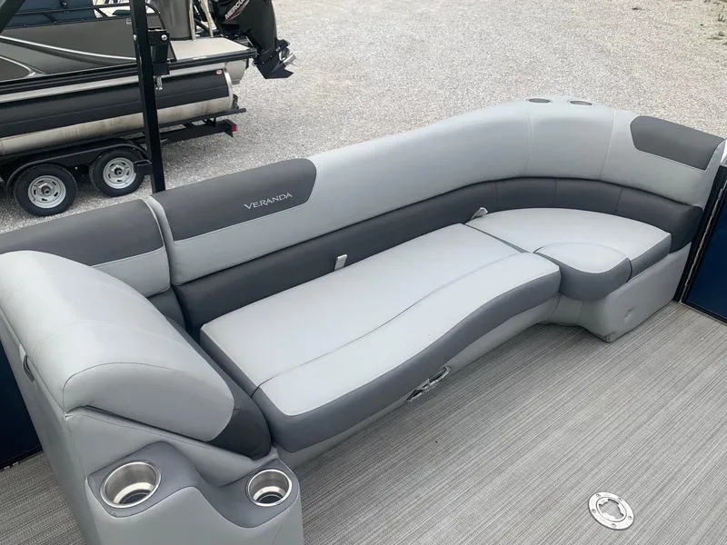 Slide: The Image of 2019 Veranda Relax VR25RC pontoon boat with spacious seating and modern design. - 15