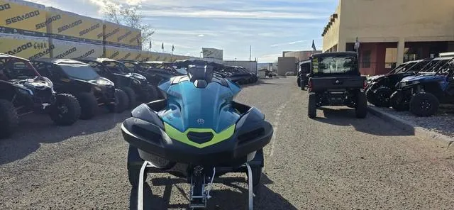 Slide: The Image of Kawasaki Jet Ski Ultra 310 2022 - 3