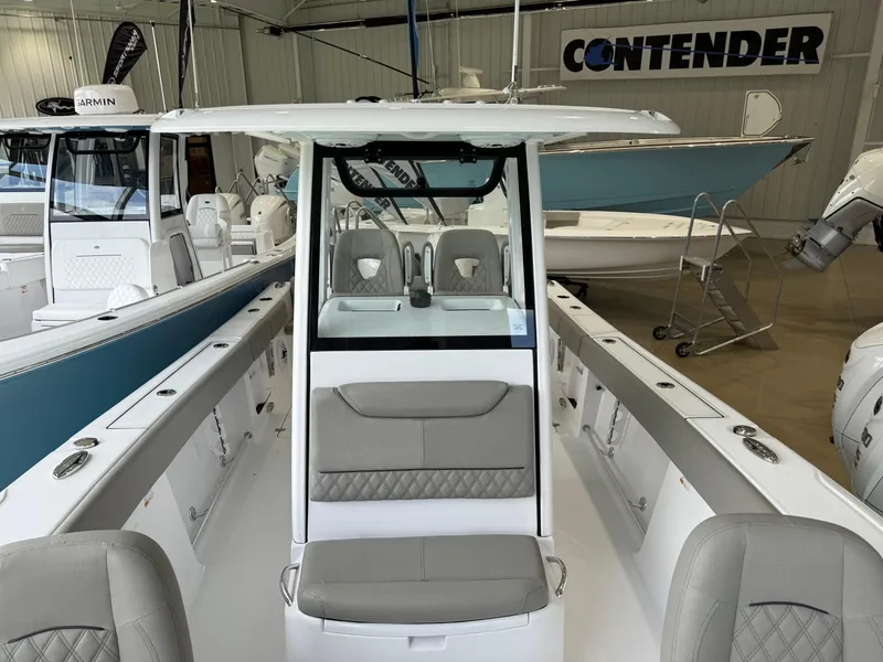 Slide: The Image of Sportsman Heritage 261 Center Console 2025 - 8