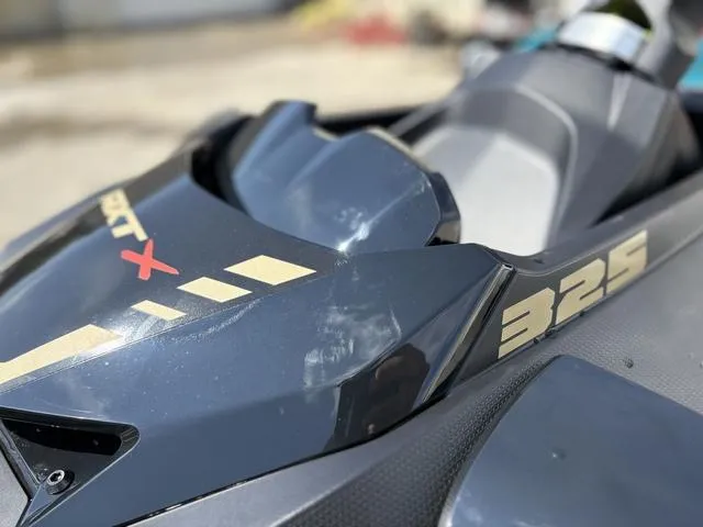 Slide: The Image of Sea-Doo RXT-X 2025 - 4