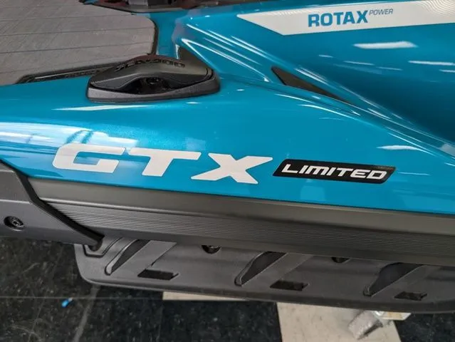 Slide: The Image of Sea-Doo GTX 2025 - 9