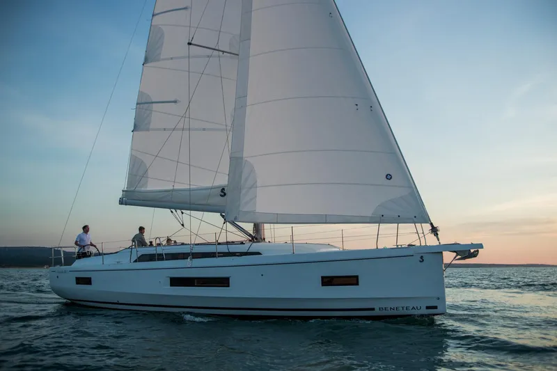 Slide: The Image of Beneteau Oceanis 40.1 2026 - 7