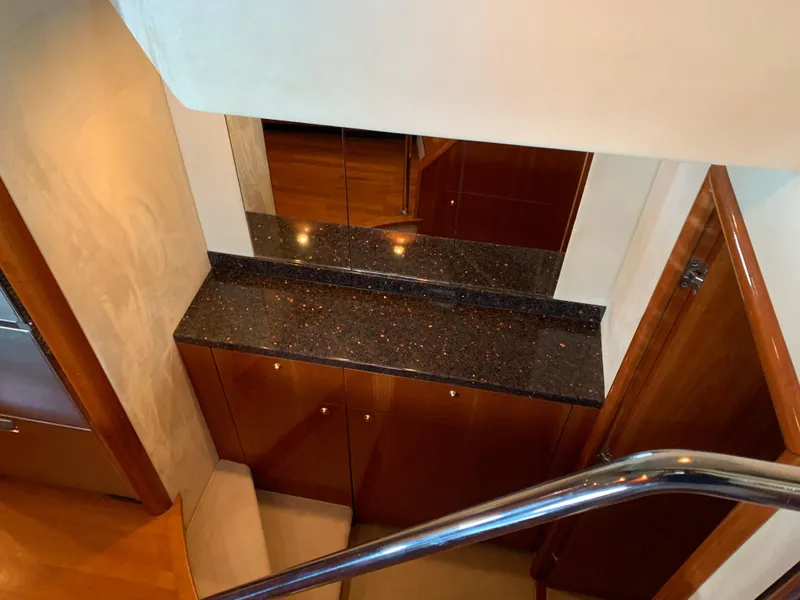 Slide: The Image of Sunseeker Manhattan 60 2010 - 44