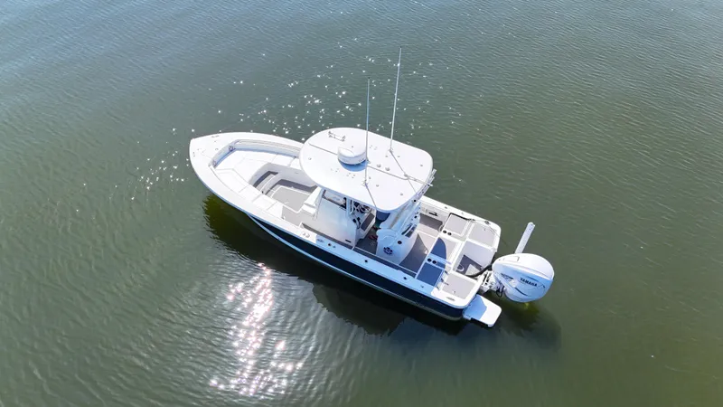 Slide: The Image of Regulator Marine 26XO 425XTO 2021 - 25