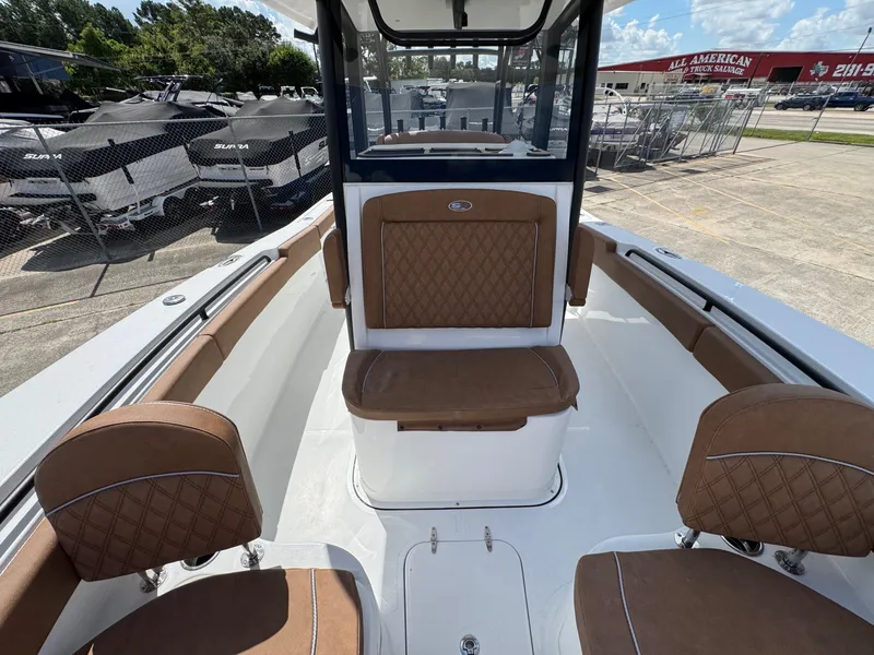 Slide: The Image of Sea Hunt Gamefish 28 Forward Seating 2026 - 16