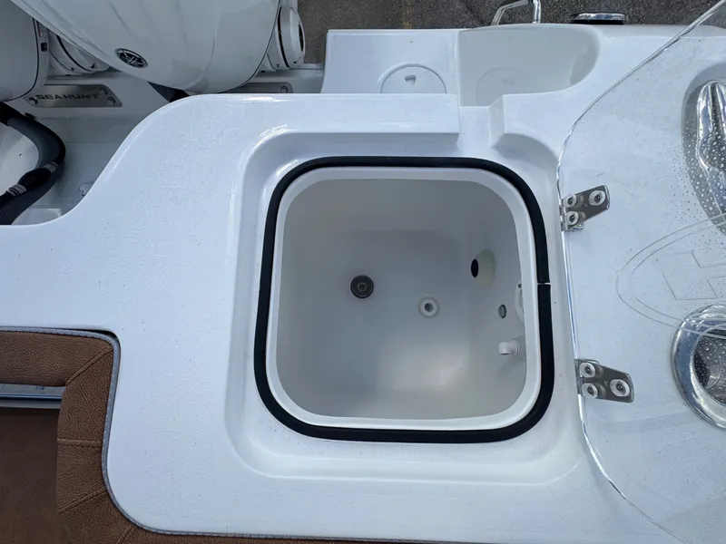 Slide: The Image of Sea Hunt Gamefish 28 Forward Seating 2026 - 33