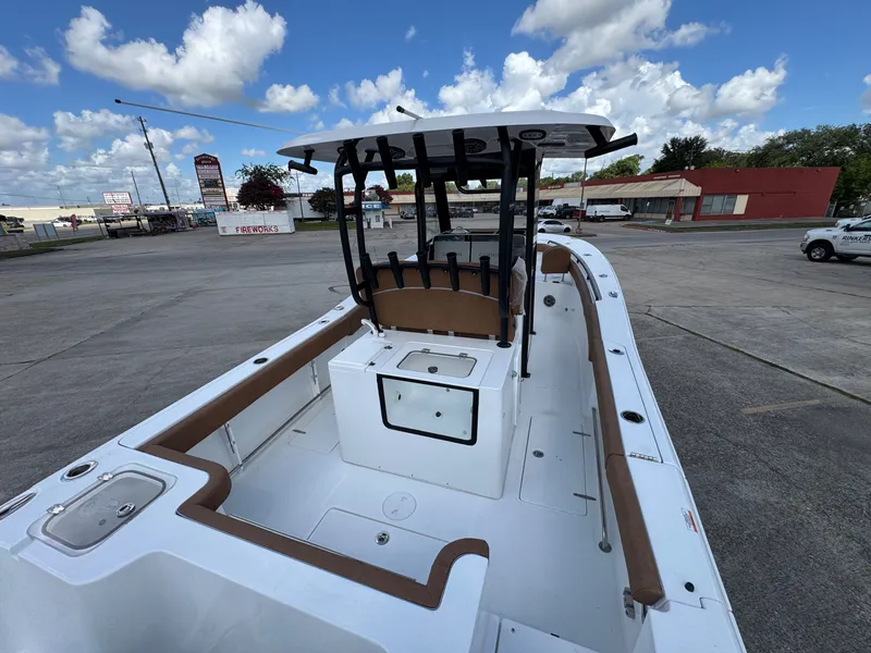 Slide: The Image of Sea Hunt Gamefish 28 Forward Seating 2026 - 43