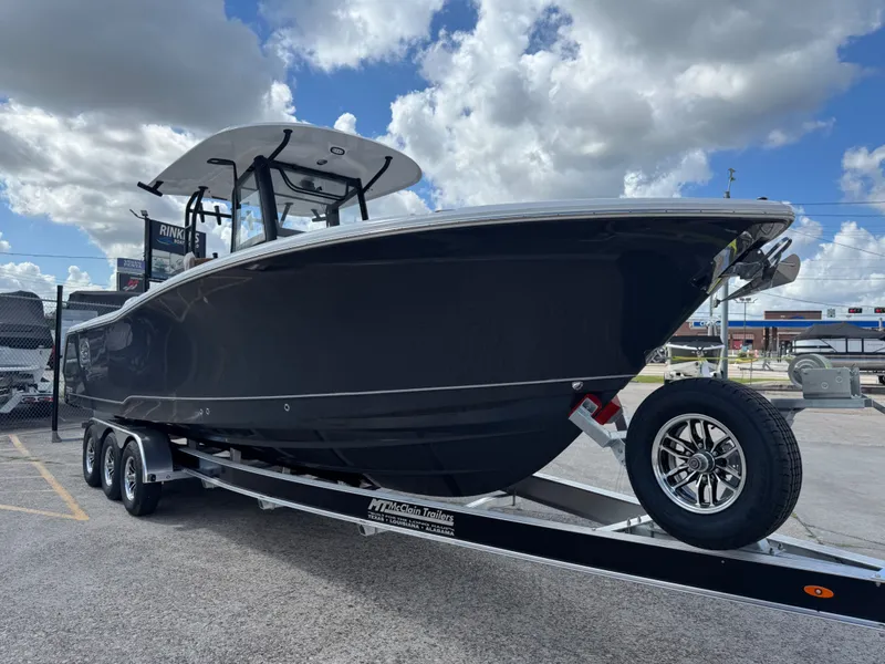 Slide: The Image of Sea Hunt Gamefish 28 Forward Seating 2026 - 7