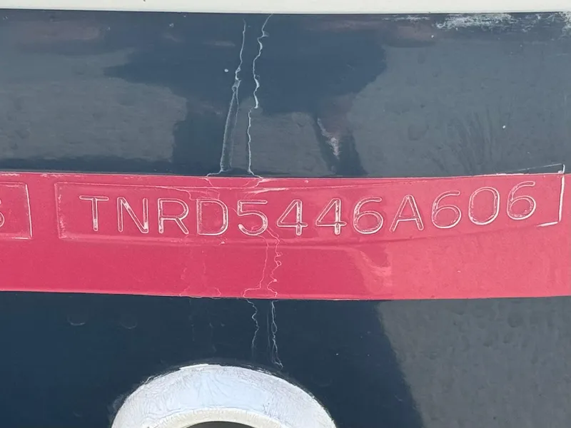 Slide: The Image of Hull identification number on a 2006 Formula 292 boat, TNRD5446A606. - 40