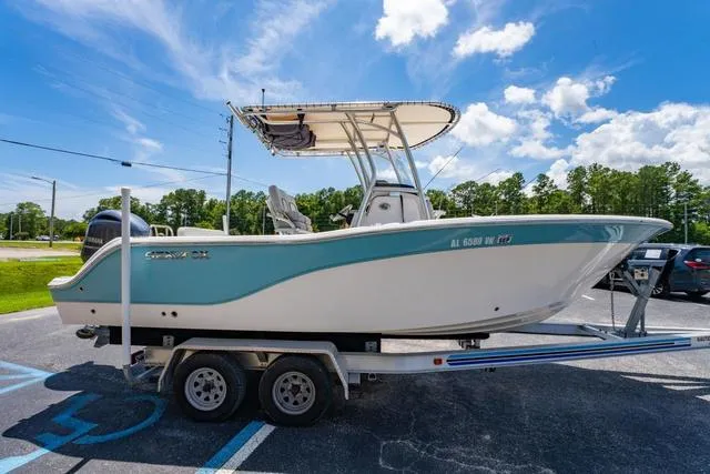 Slide: The Image of Sea Fox 228 Commander 2021 - 6