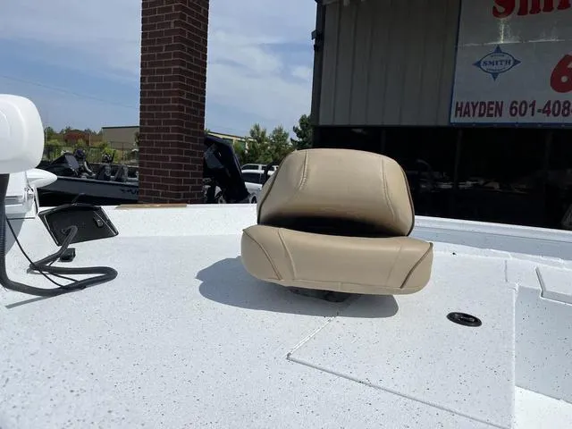 Slide: The Image of Xpress H22B 2026 - 9