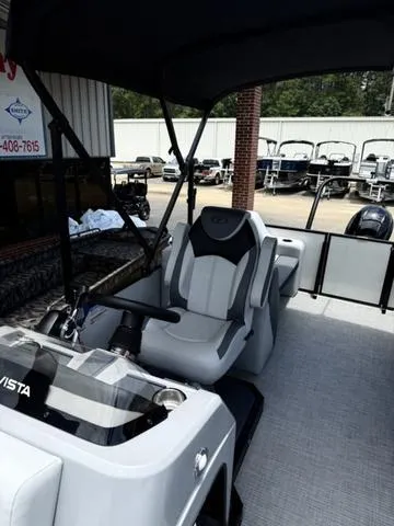 Slide: The Image of Veranda VS22RC 2026 - 12