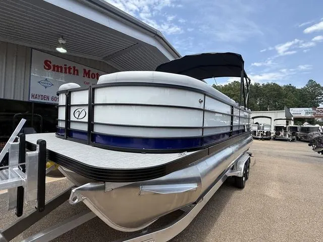 Slide: The Image of Veranda VS22RC 2026 - 3