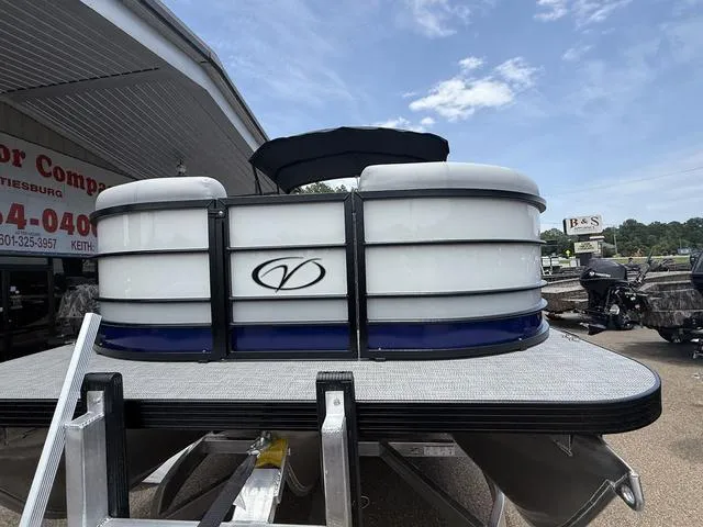 Slide: The Image of Veranda VS22RC 2026 - 4