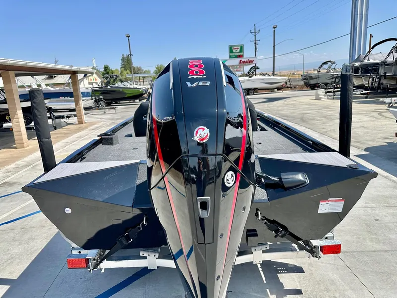 Slide: The Image of Crestliner MX 19 w/ 200HP Mercury! 2025 - 5