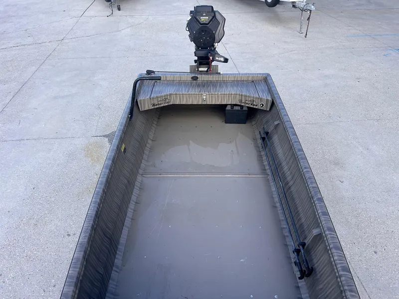 Slide: The Image of Gator-Tail 1754 2023 - 12