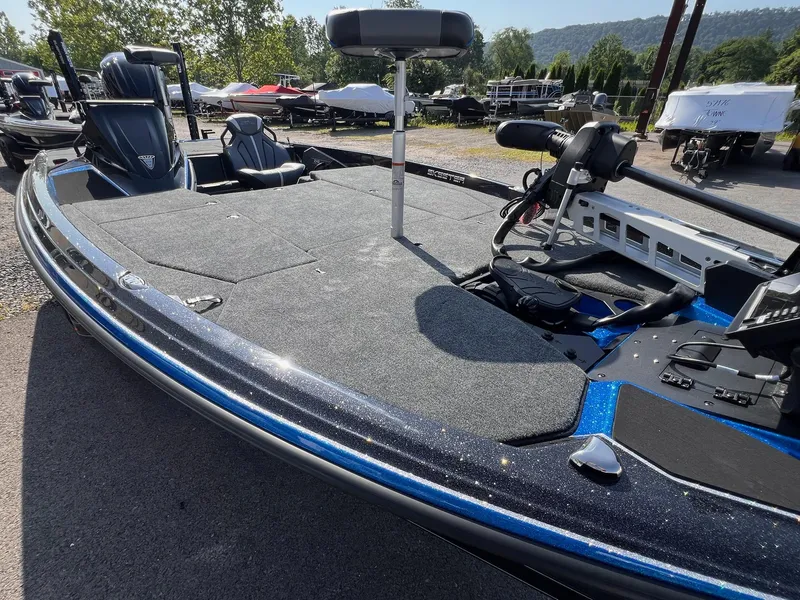 Slide: The Image of Skeeter ZXE20 2026 - 15