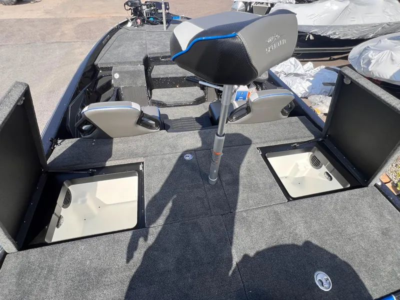 Slide: The Image of Skeeter ZXE20 2026 - 22