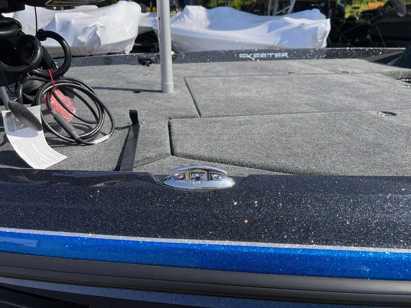 Slide: The Image of Skeeter ZXE20 2026 - 32