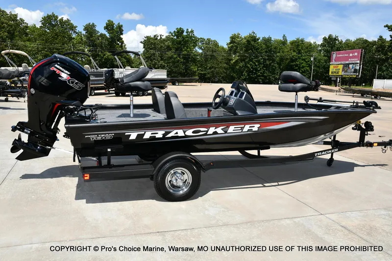 Slide: The Image of Tracker Pro Team 190 2026 - 17