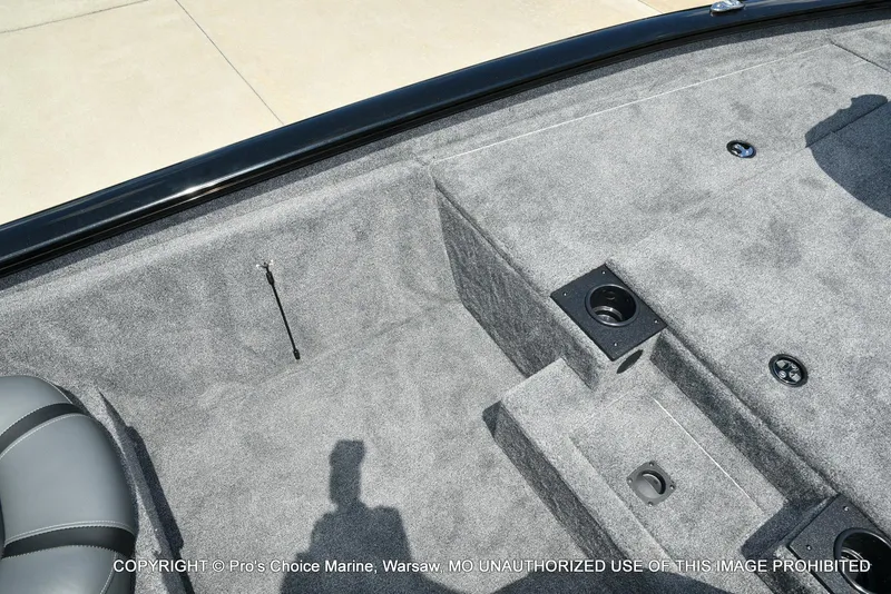 Slide: The Image of Tracker Pro Team 190 2026 - 44