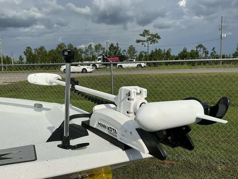 Slide: The Image of Xpress Hyper-Lift Series H22B 2026 - 2