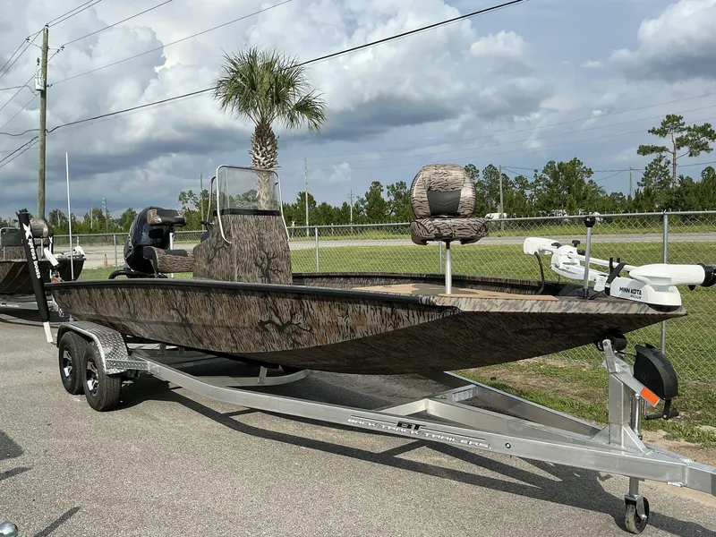 Slide: The Image of Xpress Hyper-Lift Bay Series 210 BAY-175 HP 2026 - 1