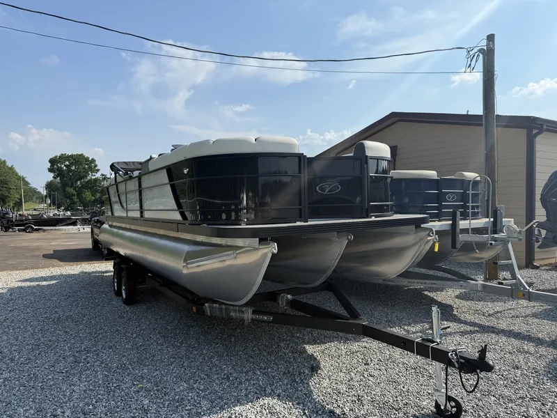 Slide: The Image of Veranda Relax Series VR25RC XL 2026 - 7