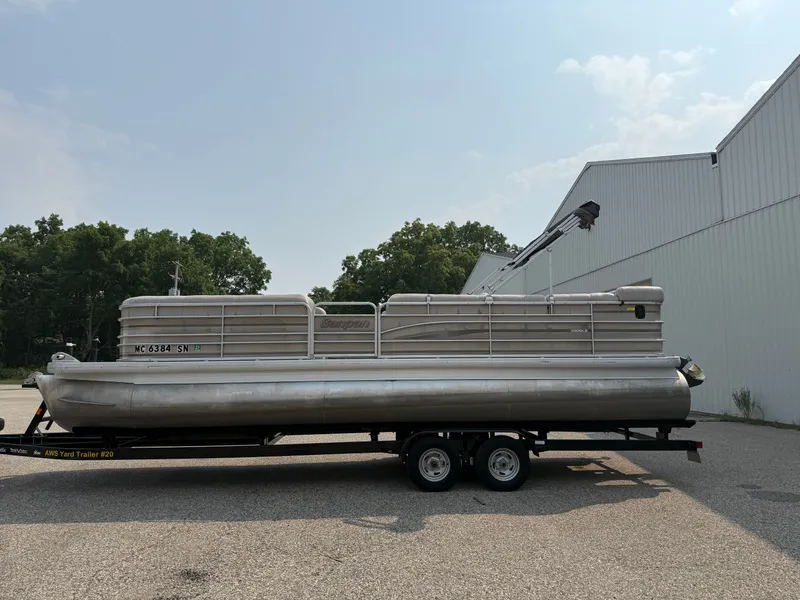 The Image of Sanpan 2500 2002 - 1