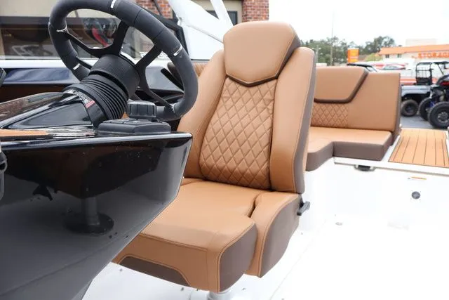 Slide: The Image of Yamaha 222SE 2025 - 16